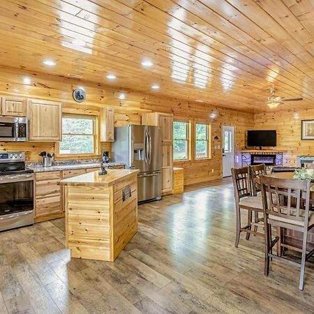 Hilltop Cabin Bryson City Ngoại thất bức ảnh