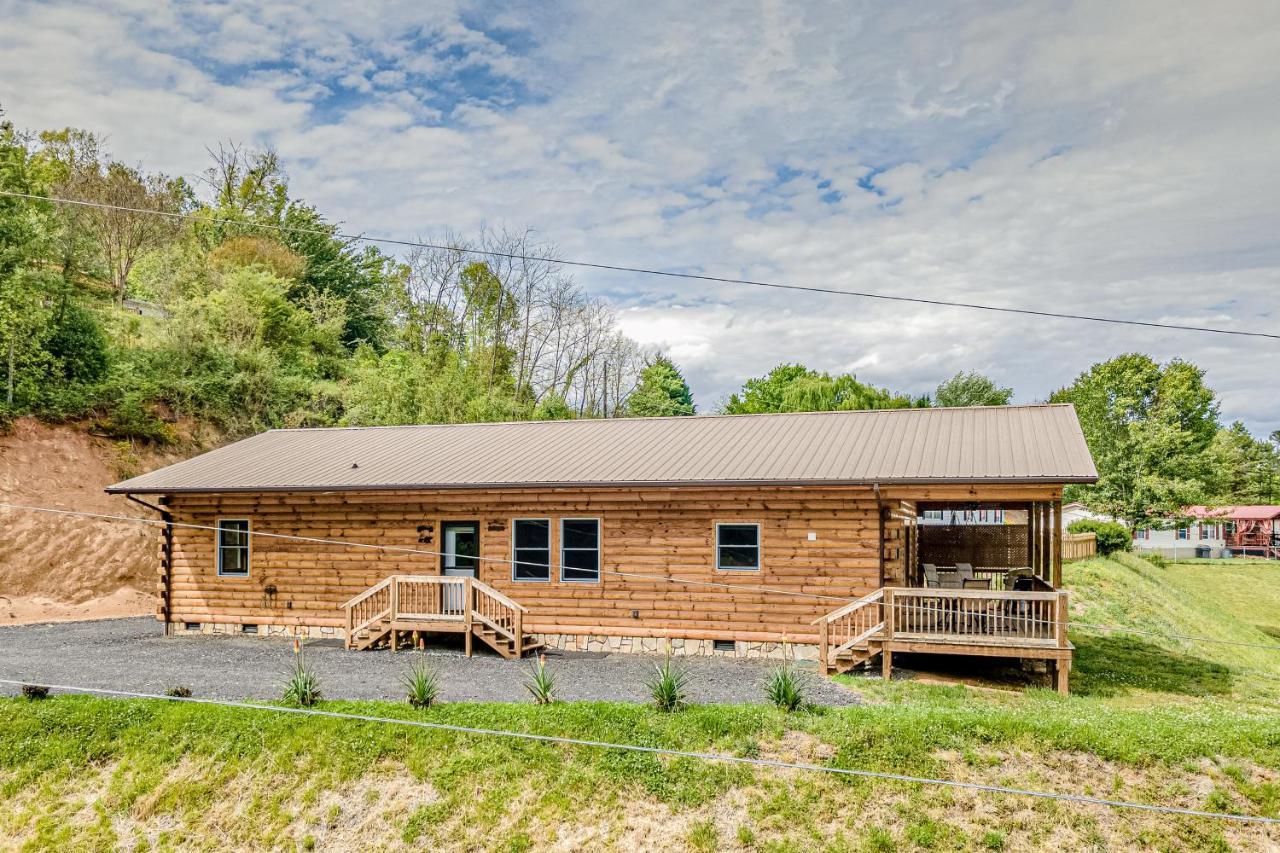 Hilltop Cabin Bryson City Ngoại thất bức ảnh