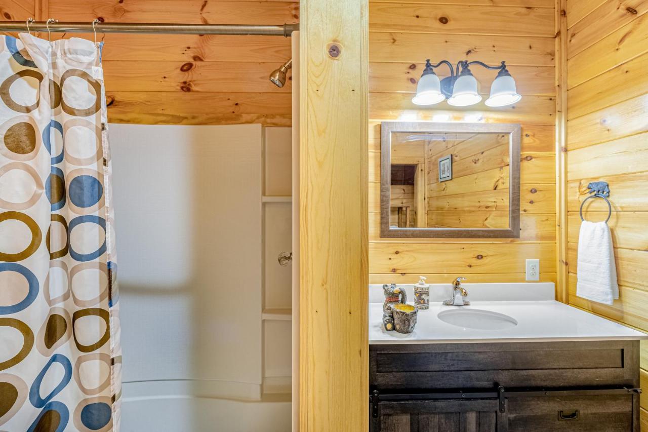 Hilltop Cabin Bryson City Ngoại thất bức ảnh