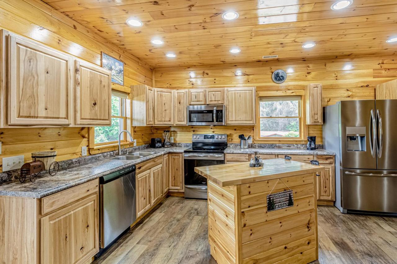 Hilltop Cabin Bryson City Ngoại thất bức ảnh