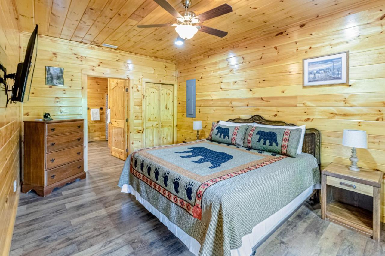 Hilltop Cabin Bryson City Ngoại thất bức ảnh