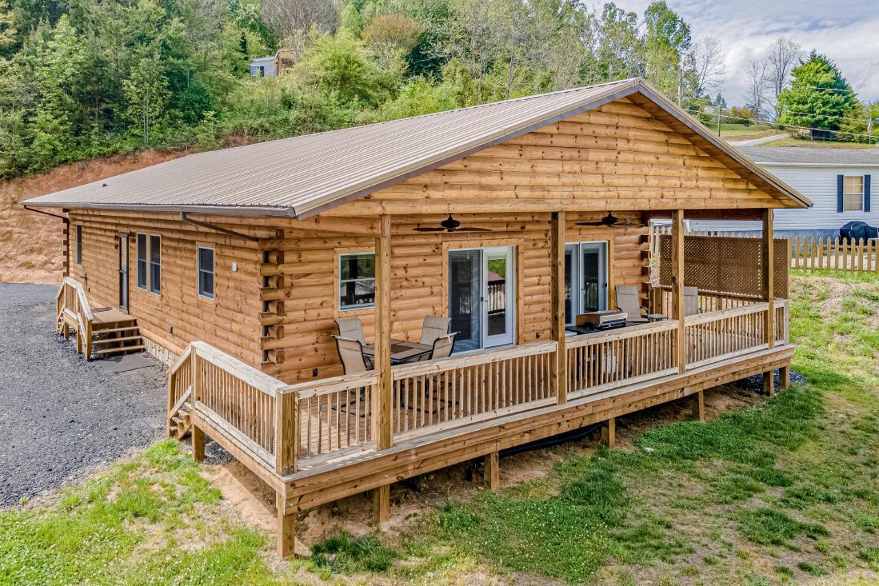Hilltop Cabin Bryson City Ngoại thất bức ảnh